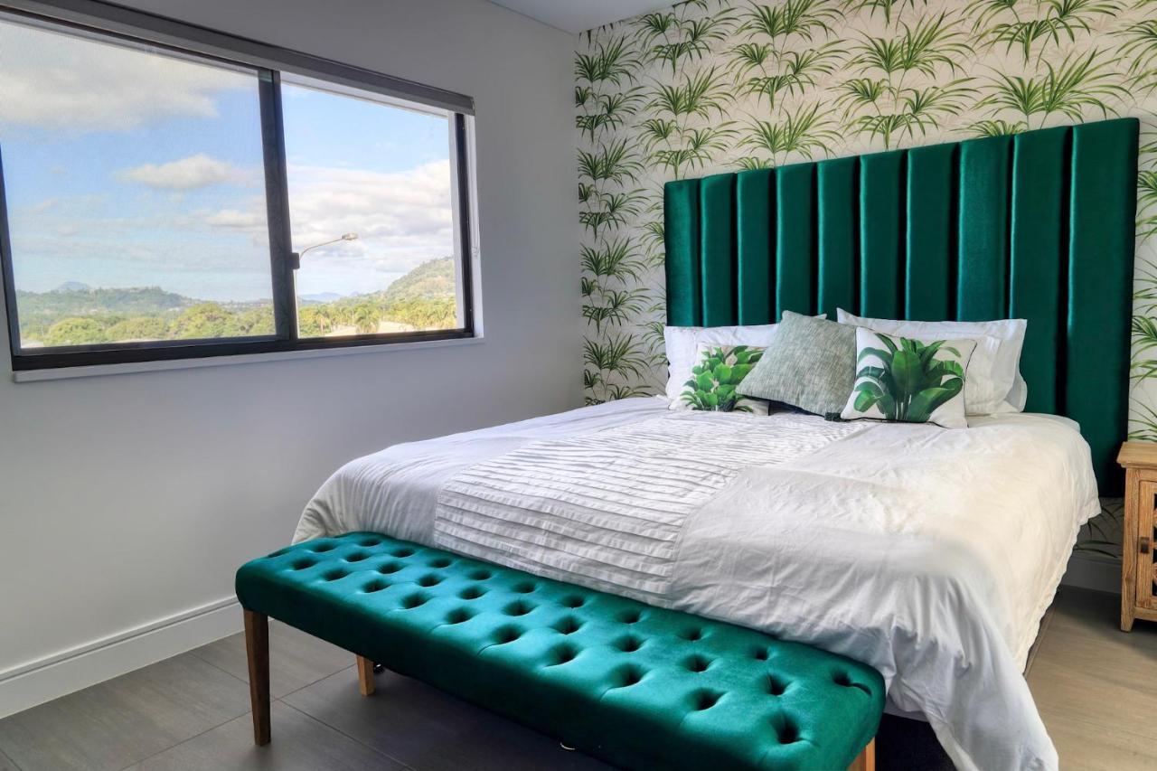 Valle Vista Luxury Apartments Кернс Екстериор снимка
